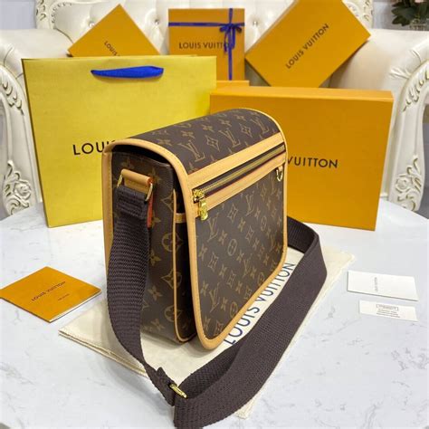 louis vuitton bosphore messenger|monogram bossphore pm Messenger.